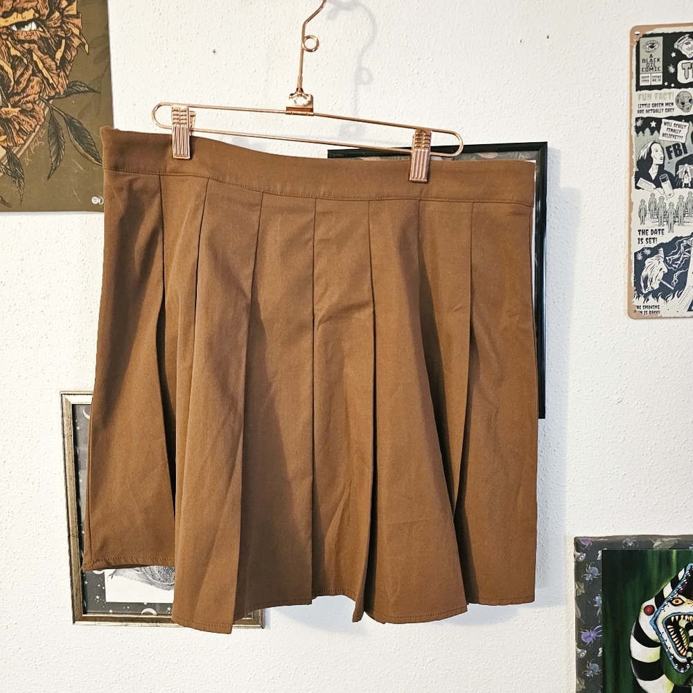 Pleated Skirt